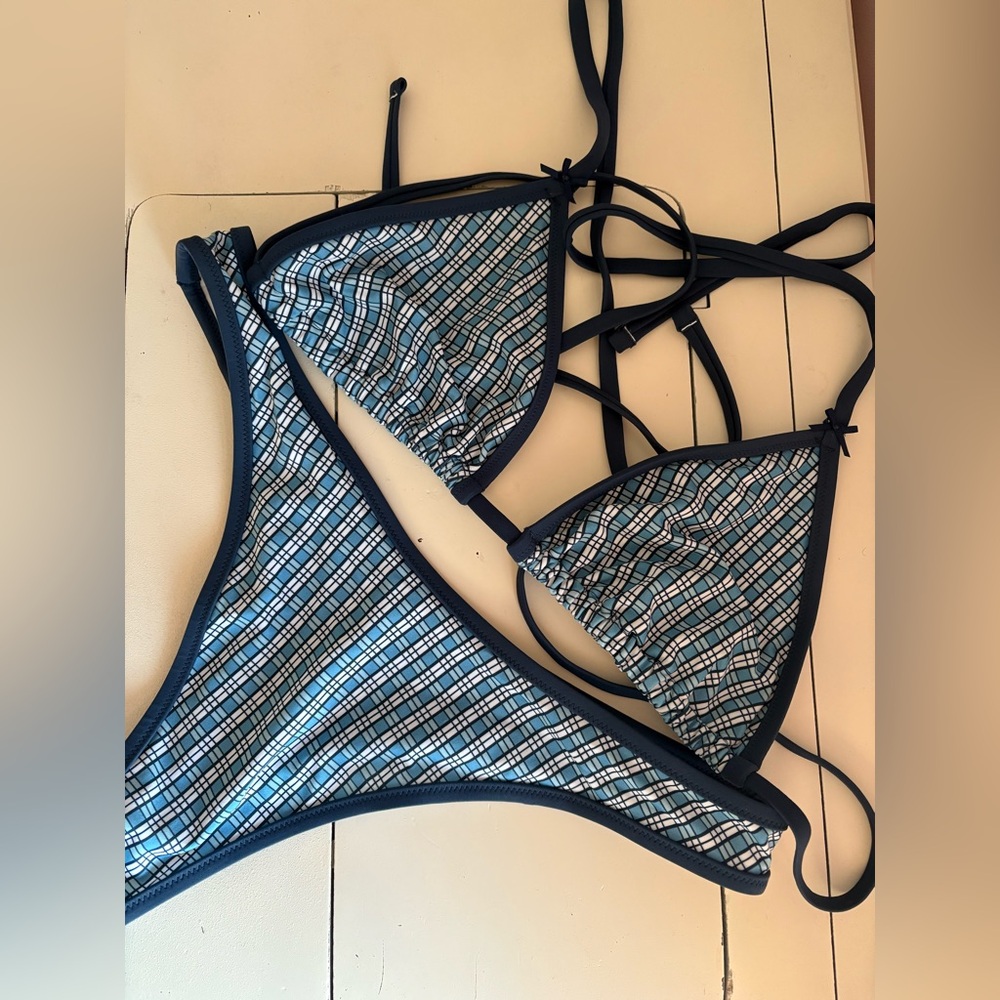 VS PINK x FRANKIE’S BIKINIS Plaid Bikini NWOT